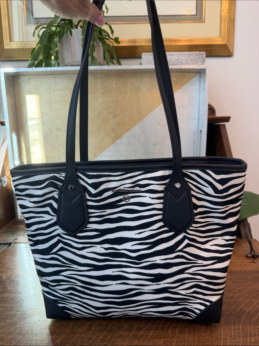 New without tags Michael Kors Zebra Print Tote Bag with Saffiano-Textured Trim